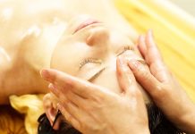 Cuidados de la piel con productos y aceites naturales Cuidado de la piel con productos naturales