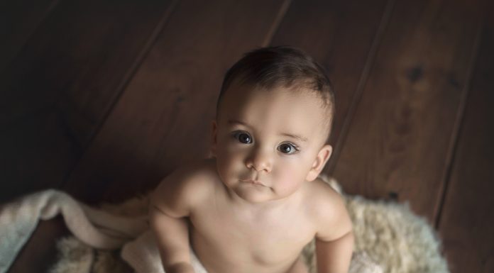 Al instante en que se fue la luz, llegaste tú Valentino